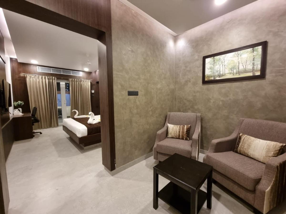 D Wayfarer Inn Resort Erode Exterior foto
