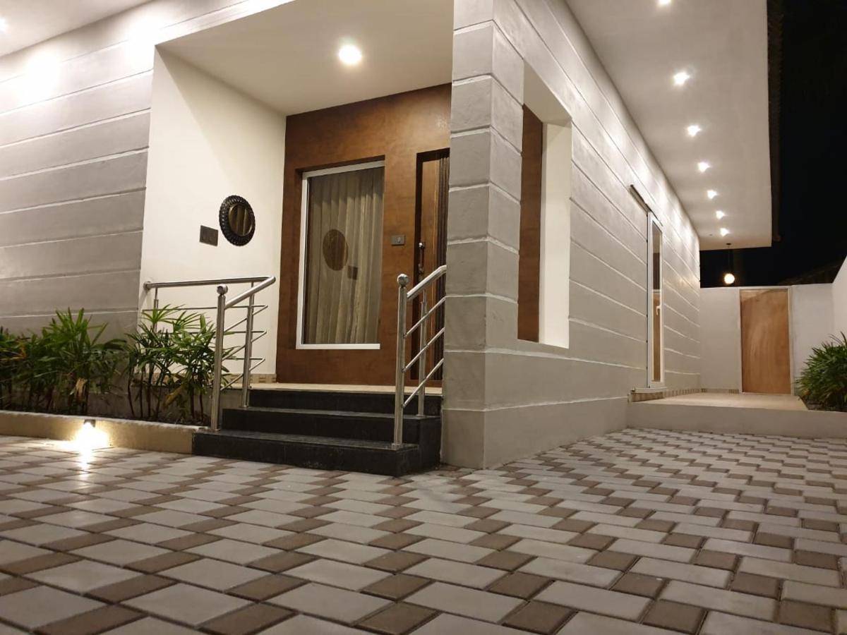 D Wayfarer Inn Resort Erode Exterior foto