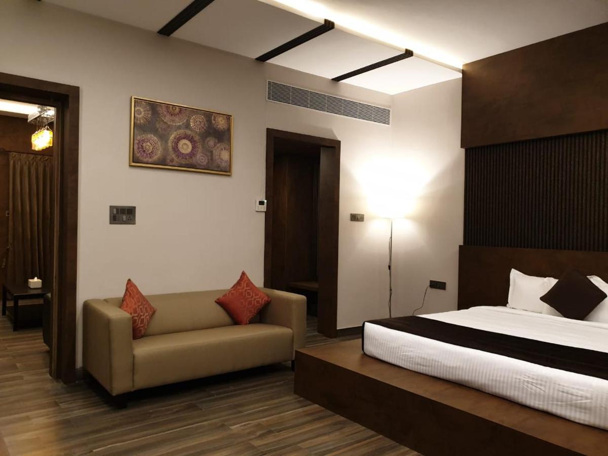 D Wayfarer Inn Resort Erode Exterior foto